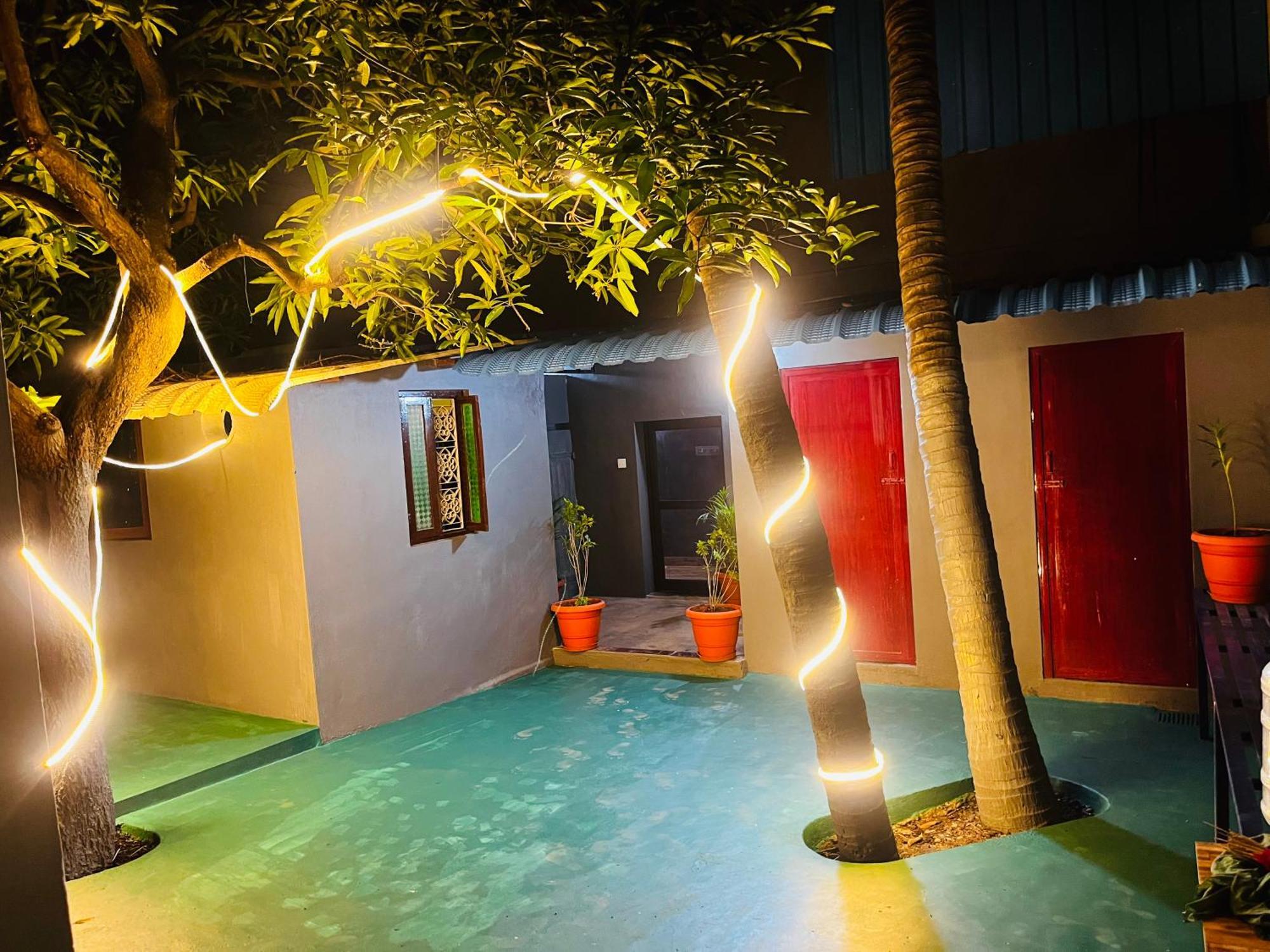 Hostel Kuruku Santhu Colive Pondicherry Exterior foto