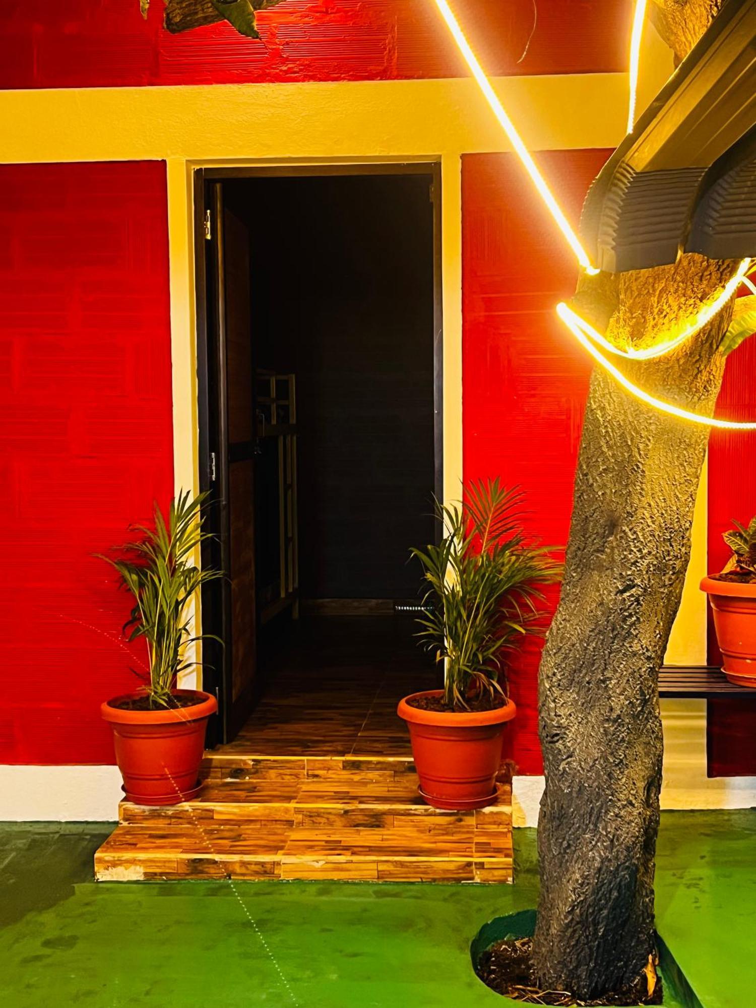 Hostel Kuruku Santhu Colive Pondicherry Exterior foto